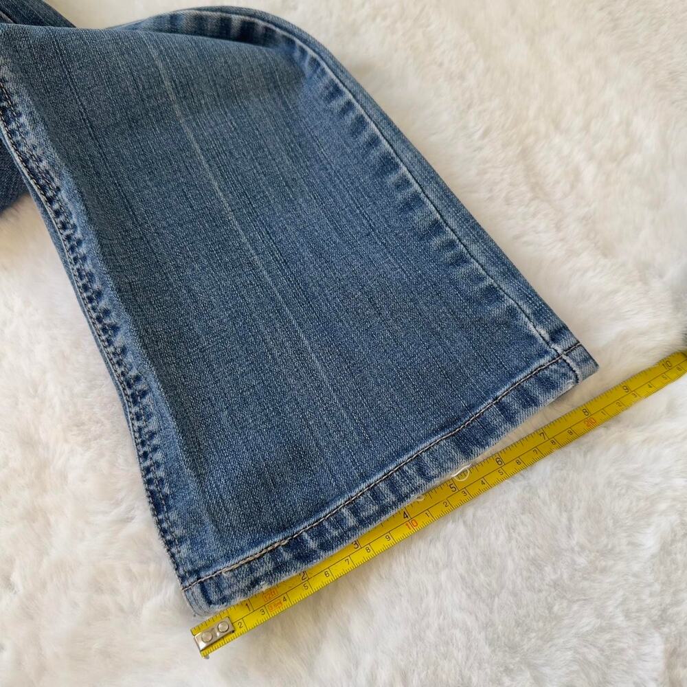 Levi's 526 Bootcut Jeans Women's Size 4 Light Wash Slender Boot 2000s Med Length - Picture 8 of 8